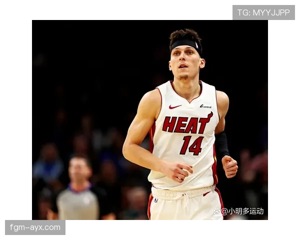 希罗无球跑动效率提升，拉开空间改变热火进攻结构